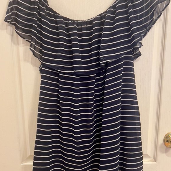 Lane Bryant Blue and White Striped On/Off Shoulder Top 26/28 - Picture 6 of 6